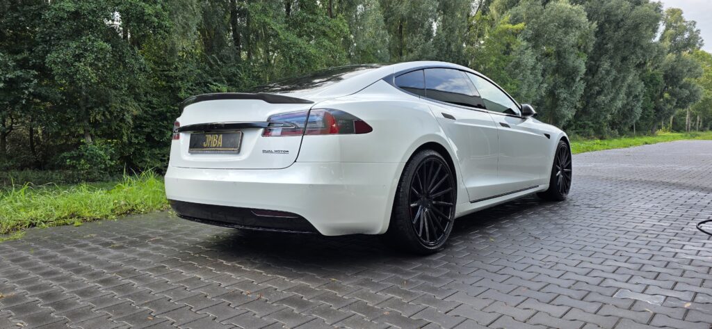 detailer wrap auto wassen interieur reinigen